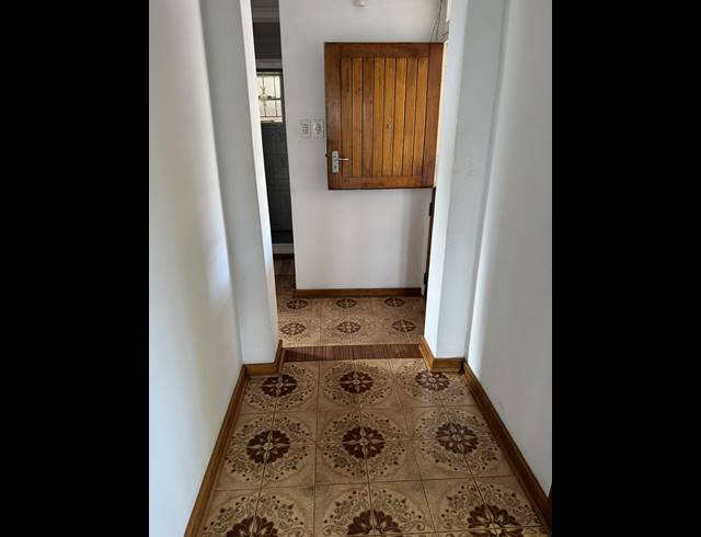 5 BEDROOM FREEHOLD FOR SALE IN HOWICK WEST